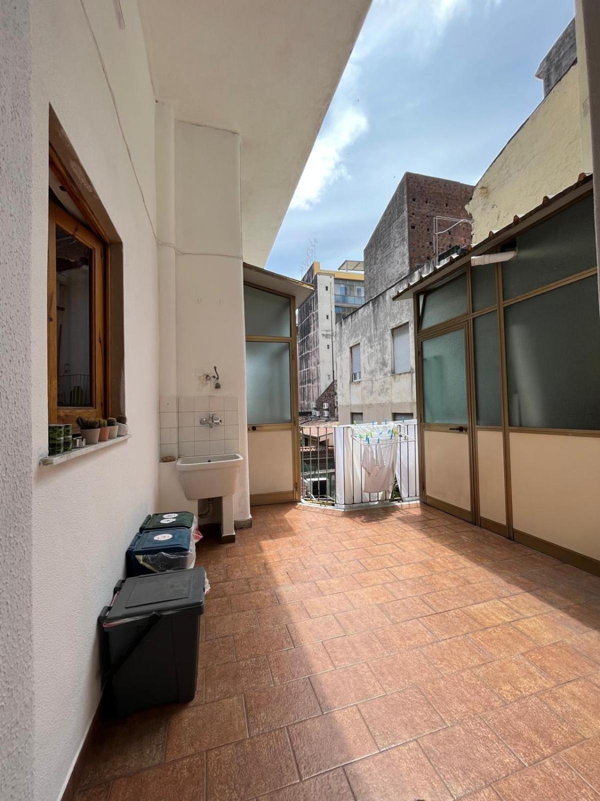 La Sicula Atene House 200 Mt From Metro Giuffrida Catania