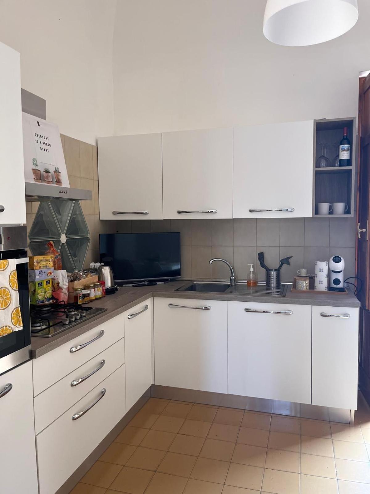 La Sicula Atene House 200 Mt From Metro Giuffrida * Catania